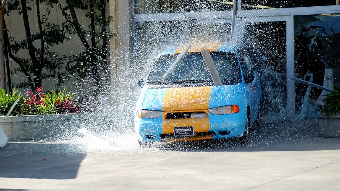 האם כדאי לי להיות מיוצג בבית המשפט לתעבורה?